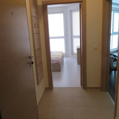 Apartment Sea Garden Varna